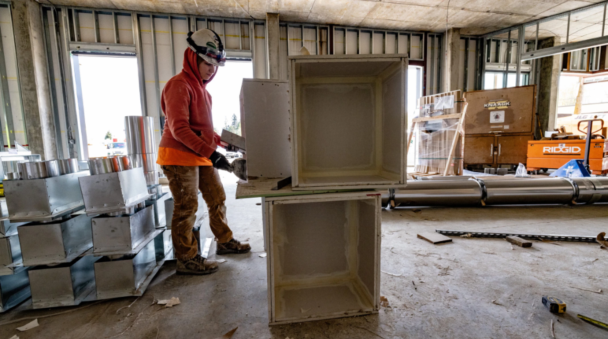 Worker - Las Adelitas - Build Oregon