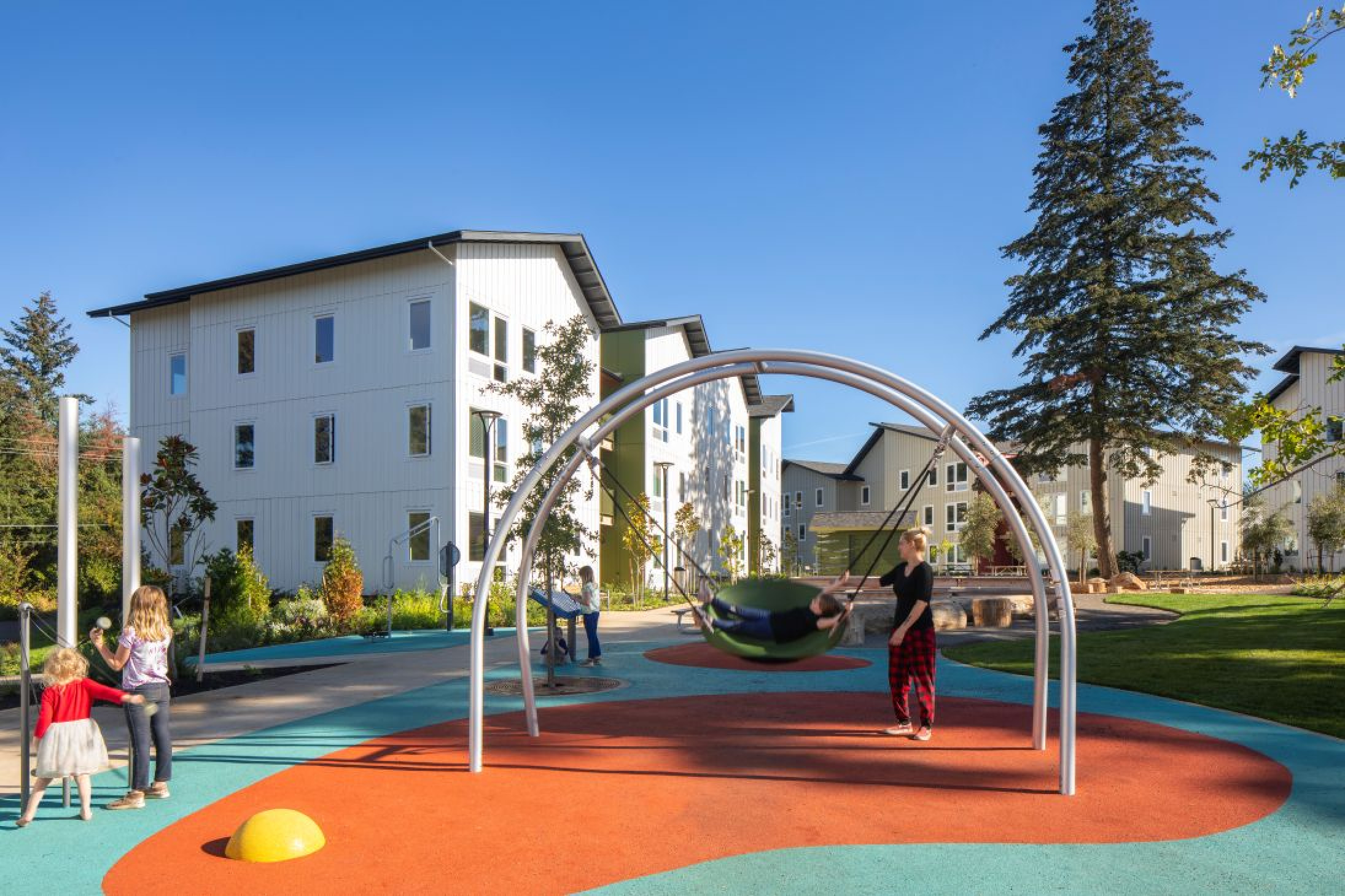 Las Flores Exterior 3