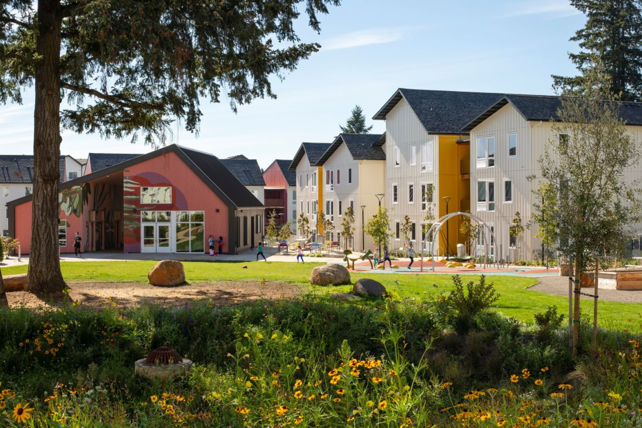 Las Flores Exterior 7