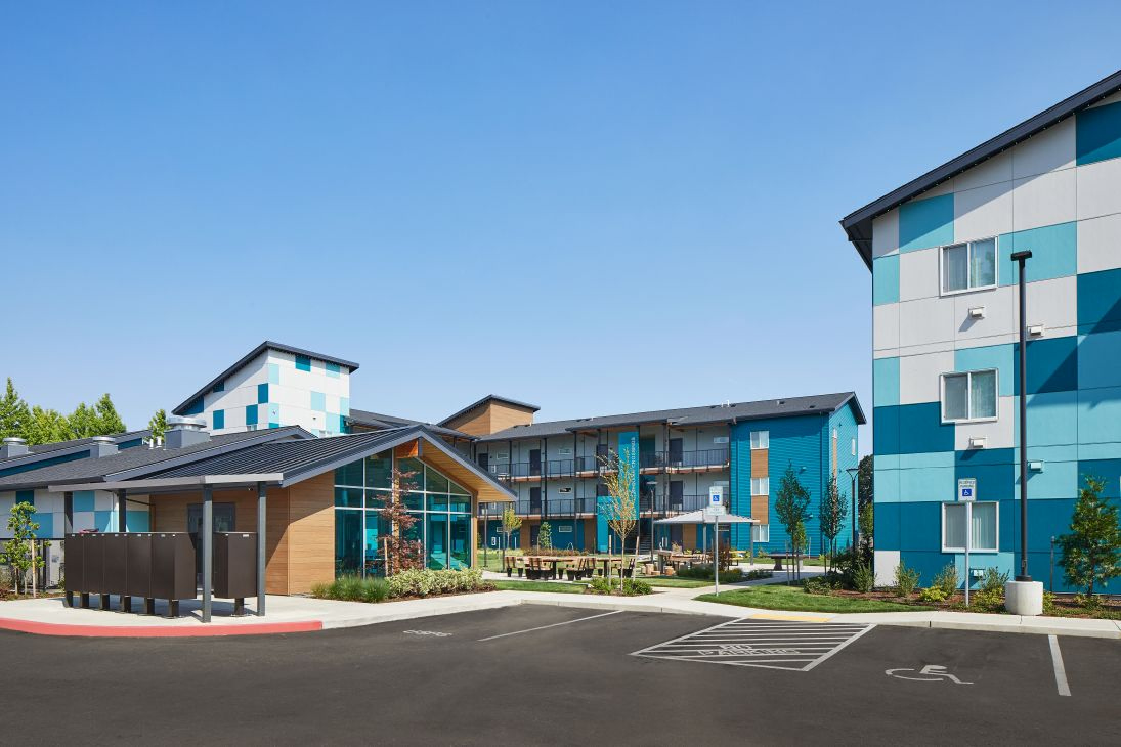 Sequoia Crossings Exterior 1.JPG