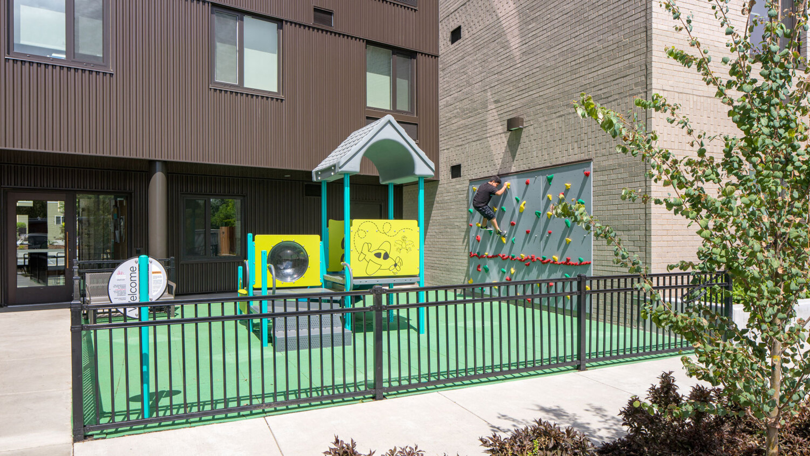 15055_CedarGrove_JoshPartee_SLIDE