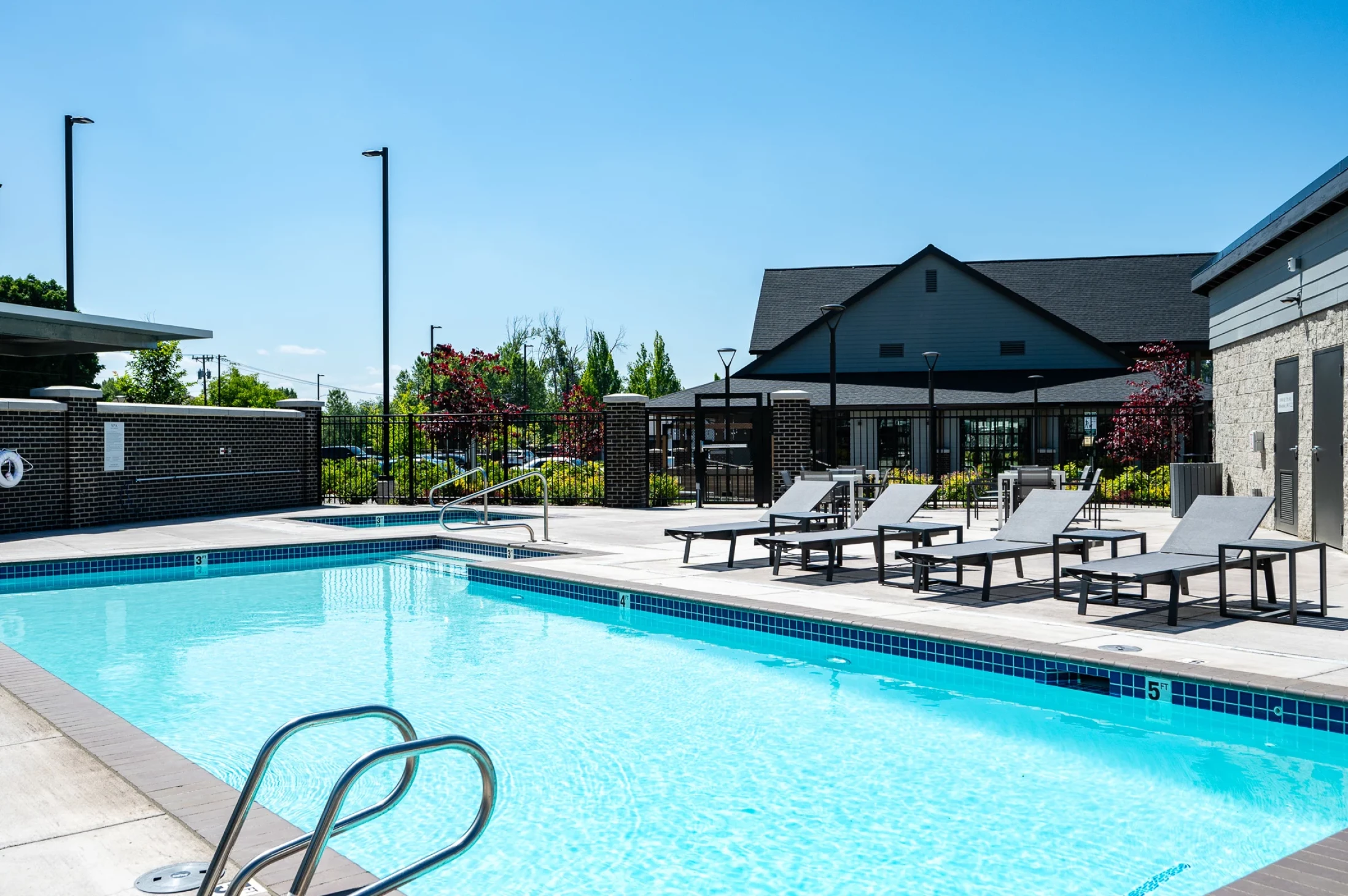 pool, dog park web ready-8